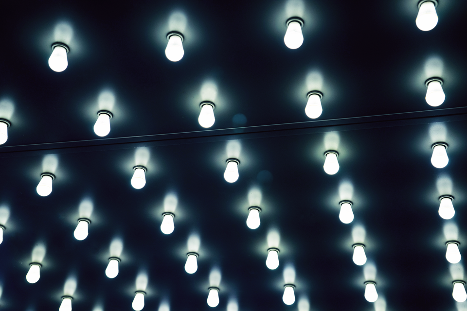 LED - renting de equipamentos de eficiência energética